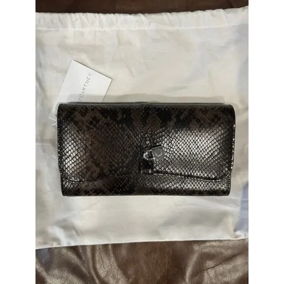Stella McCartney
Ryder Vegan Snakeskin Crossbody Bag - Picture 2 of 8